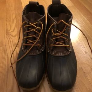 Men’s size 12 tan/brown LL Bean boots.